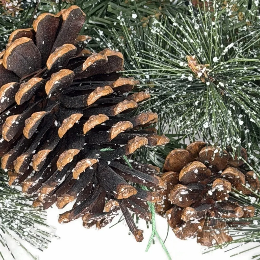 24 inch Non-Lit Conway Wreath